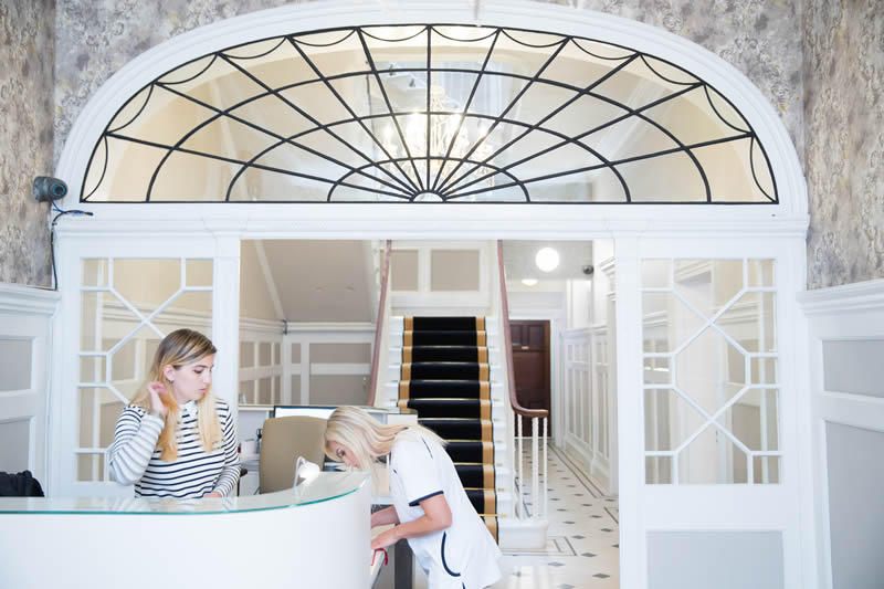 77 Harley Street Dental Reception